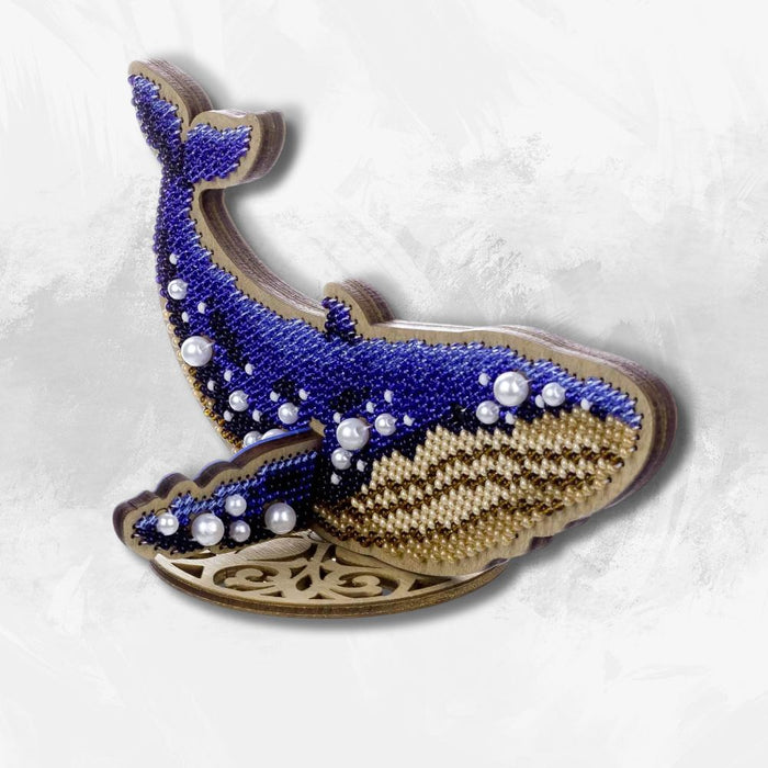 Wooden Bead Embroidery Kit – Blue Whale FLK-582