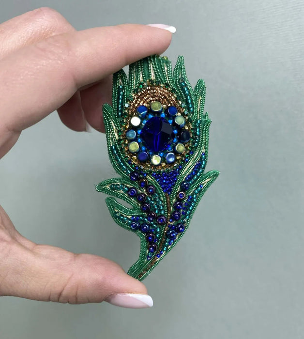 BP-353 Crystal Art Brooch Kit ''Peacock Feather''