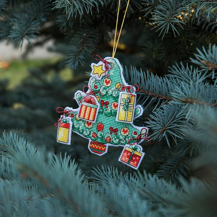 Christmas tree toy cross-stitch kit T-05 Set of pictures "Christmas toys"