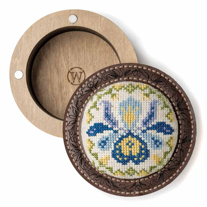 Pincushion Kit – Irises FLTL-081