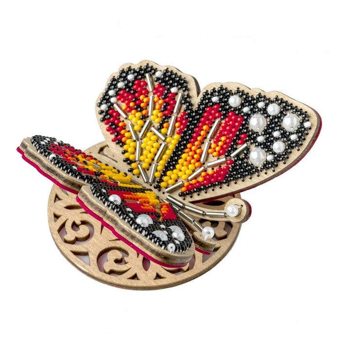 Wooden Bead Embroidery Kit – Bright Butterfly FLK-581