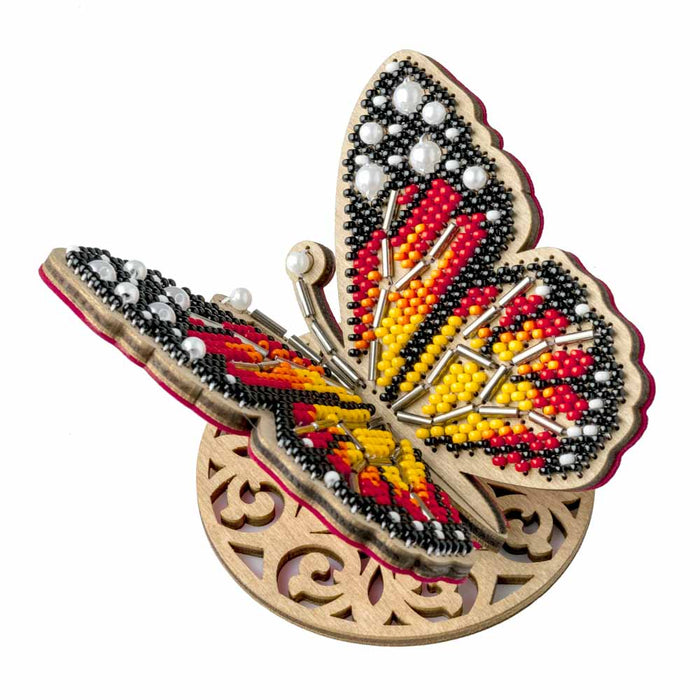 Wooden Bead Embroidery Kit – Bright Butterfly FLK-581