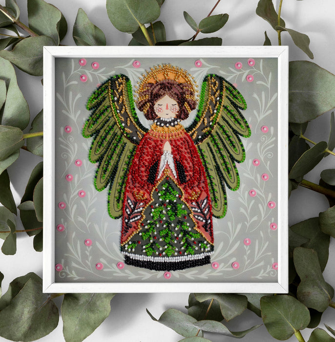 Guardian of the Christmas Miracle Angel Mid-Sized Bead Embroidery Kit AMB-114 - Wizardi