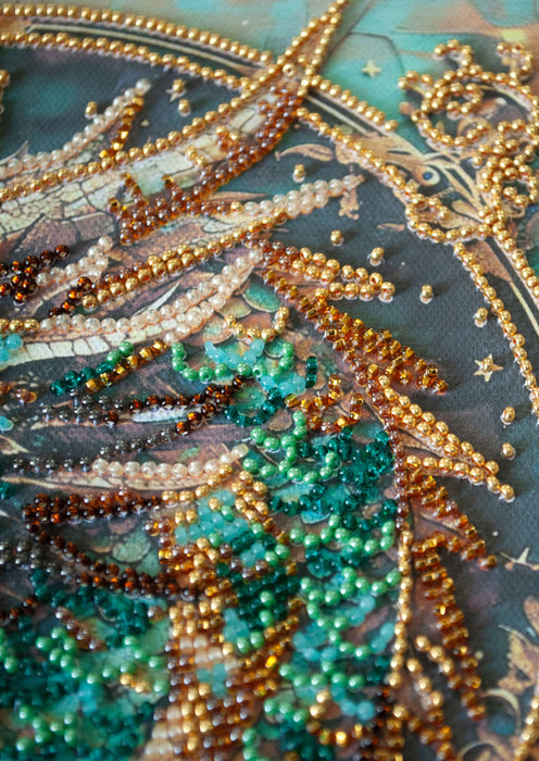 Mid-sized bead embroidery kit - Breath of Fire AMB-122