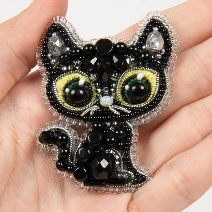BP-330 Beadwork kit for creating brooch Crystal Art "Black cat"