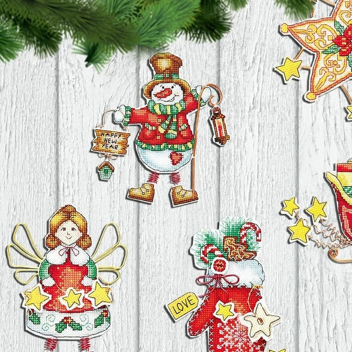 Christmas tree toy cross-stitch kit T-02 Set of pictures "Christmas toys"
