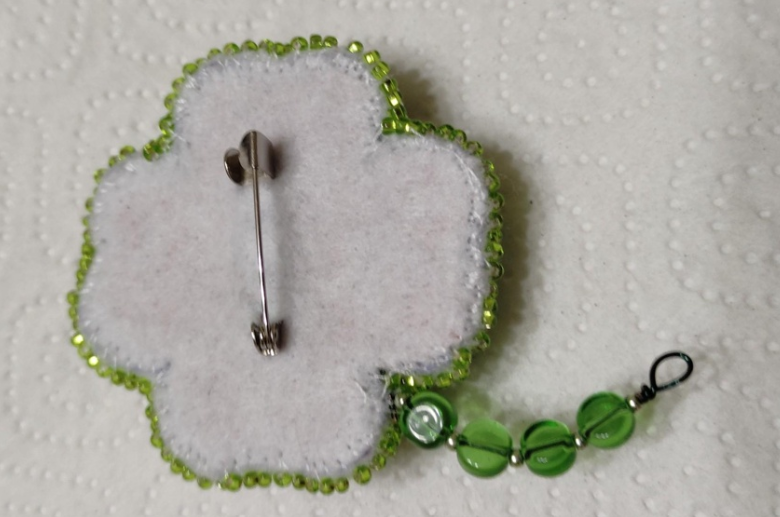 BP-186 Beadwork kit for creating brooch Crystal Art "Symbol of luck"