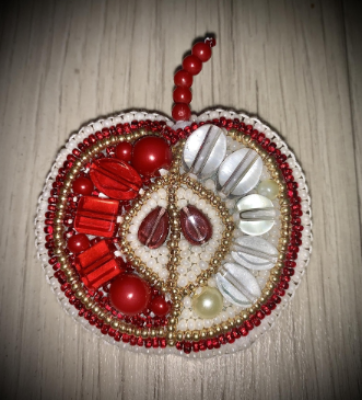 BP-188 Beadwork kit for creating brooch Crystal Art "Red apple"