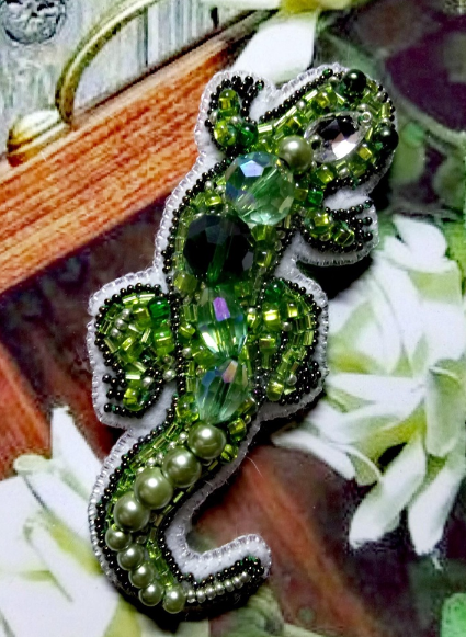 BP-227 Beadwork kit for creating brooch Crystal Art "Lizard"