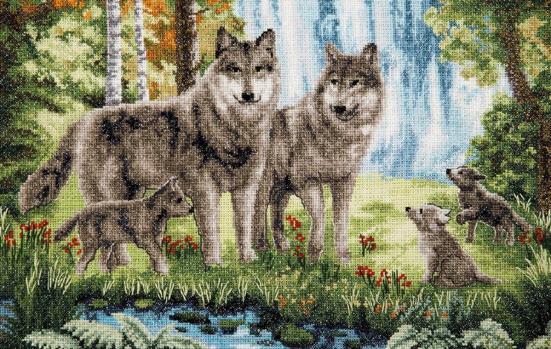 Counted cross stitch kit Wolf family M-469